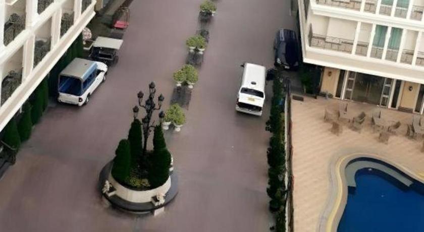 فندق إل كيه سيليستيت باتايا المظهر الخارجي الصورة