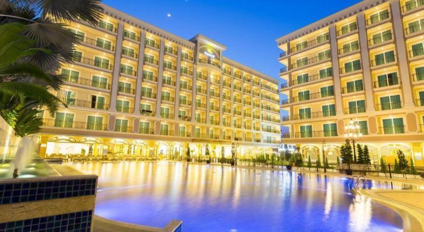 فندق إل كيه سيليستيت باتايا المظهر الخارجي الصورة